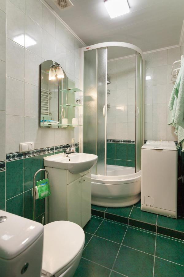 3Х Комнатная Уютная Квартира В Центре Львова Ngoại thất bức ảnh